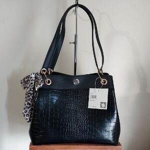Anne Klein Bkack Croco 4 Poster Shoulder Bag with Leopard Scarf.